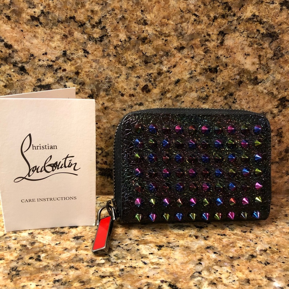 CHRISTIAN LOUBOUTIN Zip Wallet. NWT